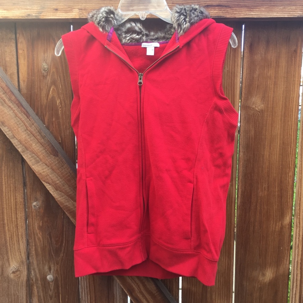 Red zip-up cotton fuzzy hoodie vest - M
